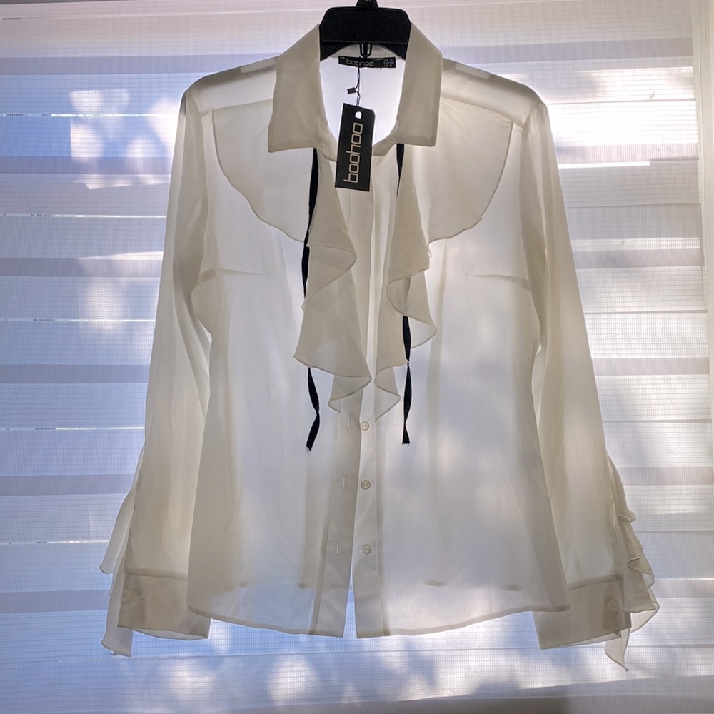 Boohoo blouse